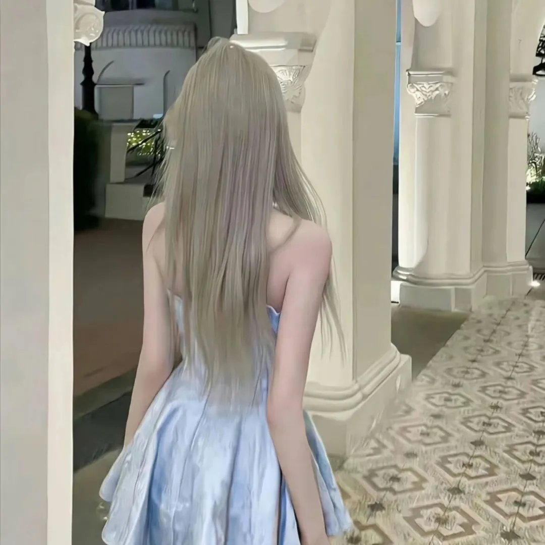 盛开的女人