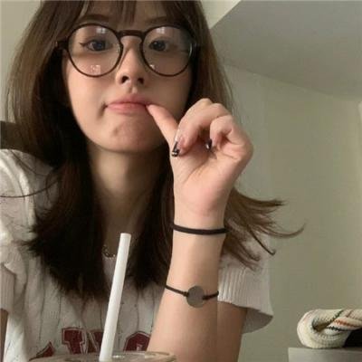 白天的我，夜里的他